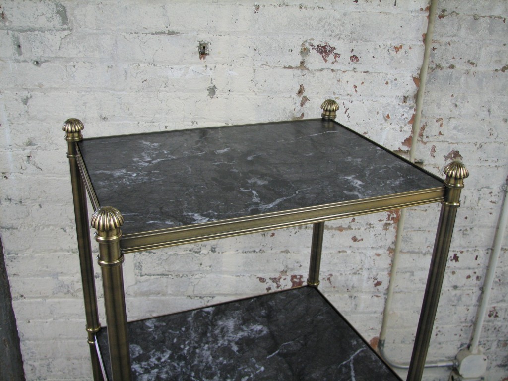 R801 etagere