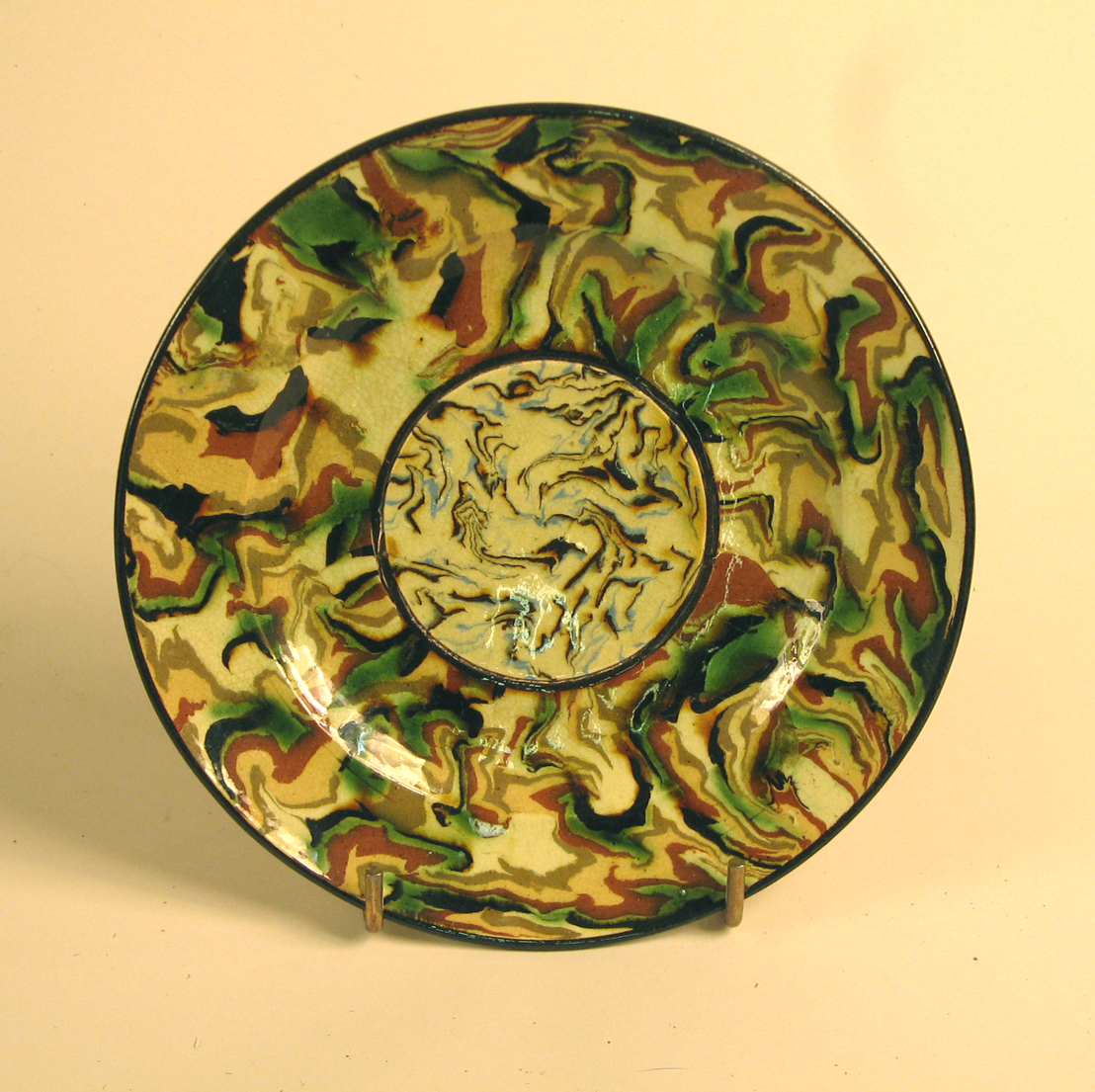 Post image for A Mixed Earth Plate by Pichon