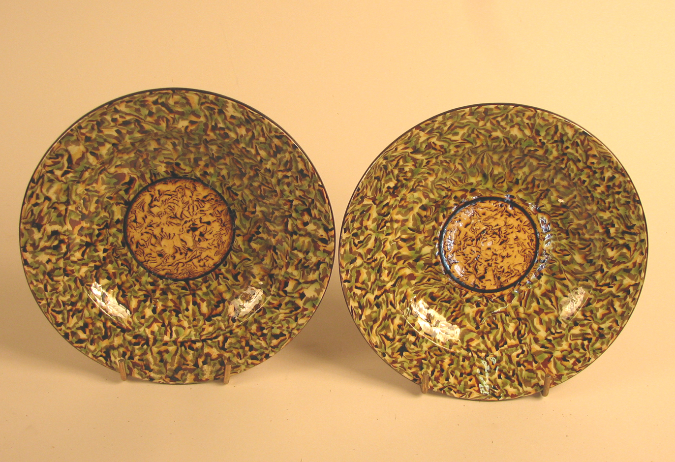 Post image for A Pair of Bowls by Pichon